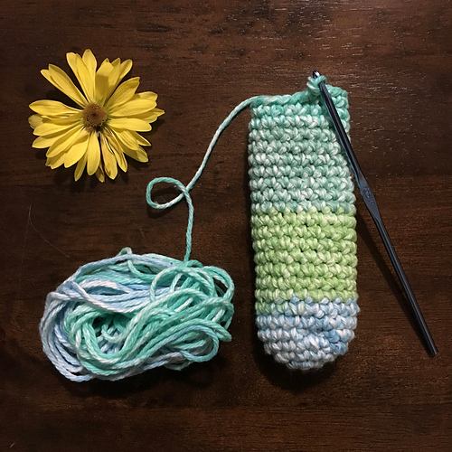 Ravelry Panhandler's pan handle cover pattern by She's Crafty Crochet