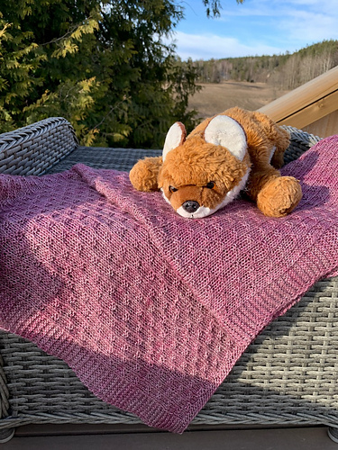 Nikolais babyteppe - Trine-Lise Bergli