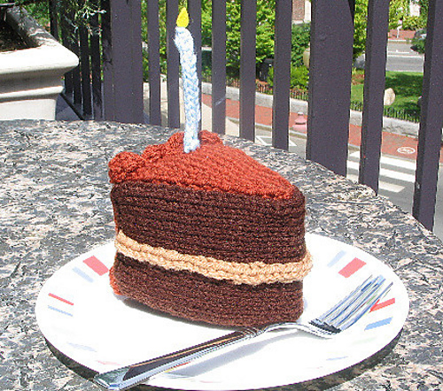 Let Them Knit Cake photo 1
