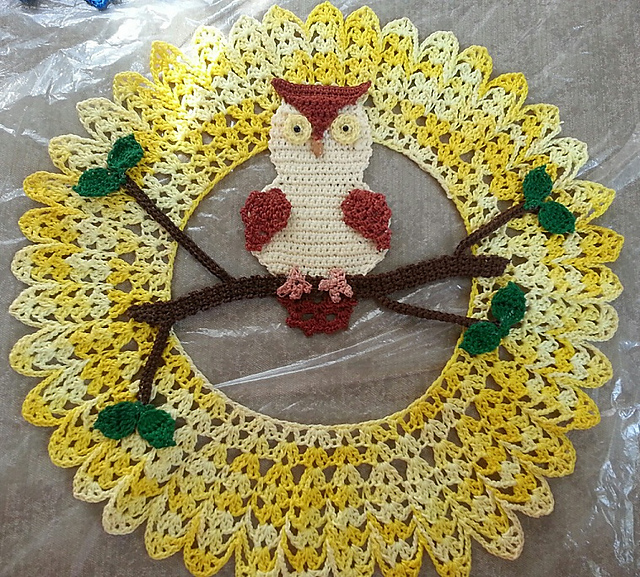 Ravelry: Owl Doily pattern by Betty Stevens