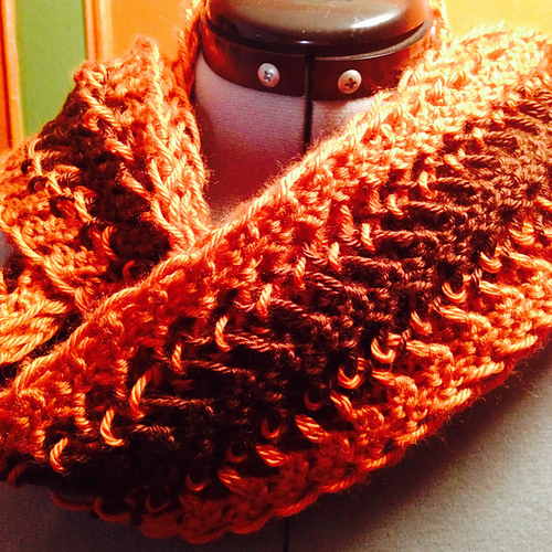 Hairpin Lace Scarf  and Fingerless Gloves photo 2