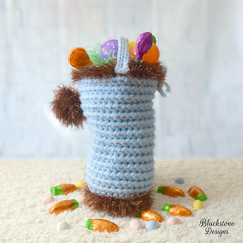 Ravelry Funny Bunny Pants Easter Basket pattern by Sonya Blackstone