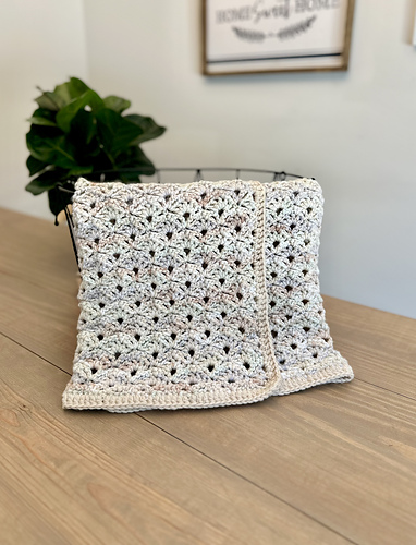 Ravelry: Biloxi Baby Blanket pattern by Blooming Dogwood Designs Ravelry: Biloxi Baby Blanket pattern by Blooming Dogwood Designs