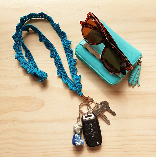 Crochet-lanyard - BlueBuggs
