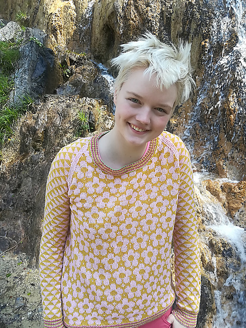 Ravelry: That Seventies Sweater pattern 