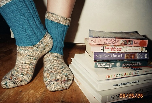 Reading Nook DK Cozy Advent Socks
