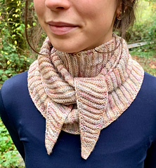 Medium Crescent (4 and 8-row shaping)