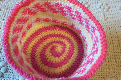 Chunky Tapestry Crochet Baskets photo 5