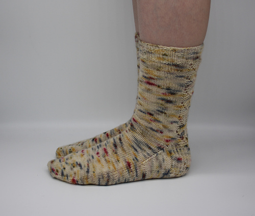 Ravelry: Shell Sock pattern by Antonia Stonell