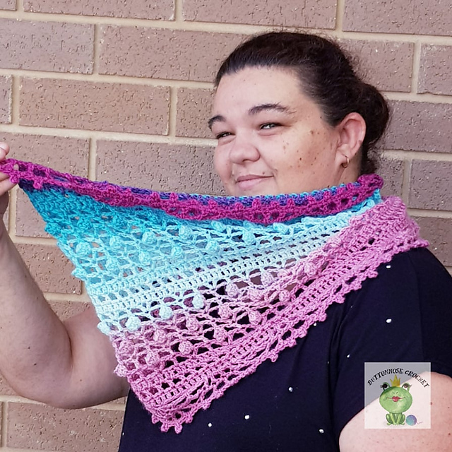 Ravelry Fragaria Cowl pattern by Buttonnose Crochet