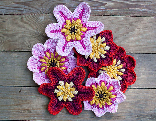 POTECHINO ポテチーノ カシミヤ混ウールコート 立体お花モチーフ Ravelry: Flowers in Overlay Crochet pattern by CAROcreated design