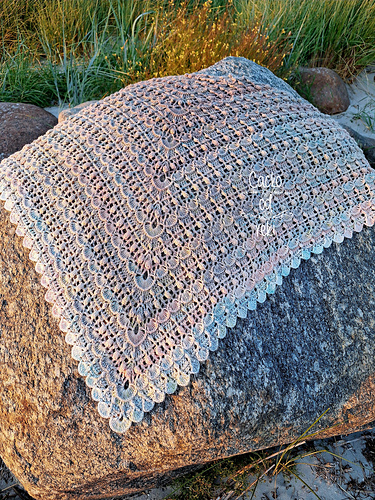Estera shawl
