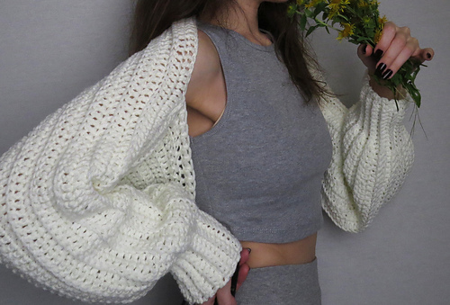 Shrug Sweater / Bolero