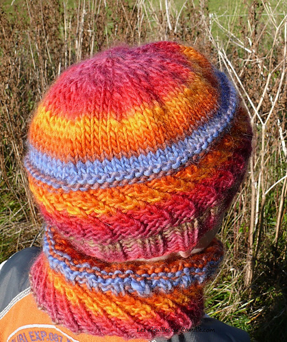 Hat Cowl and Mitts Niord photo 4