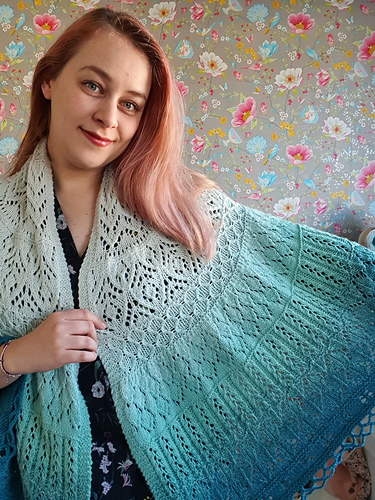 cosy moments shawl