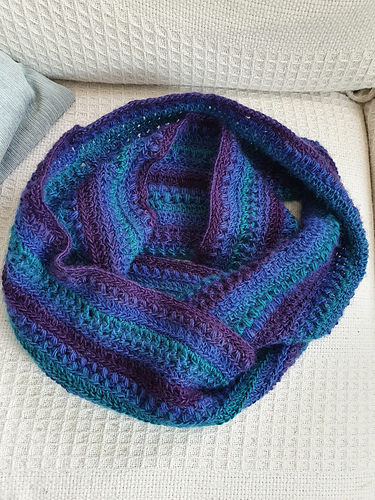 Sea Breeze Infinity Scarf photo 10