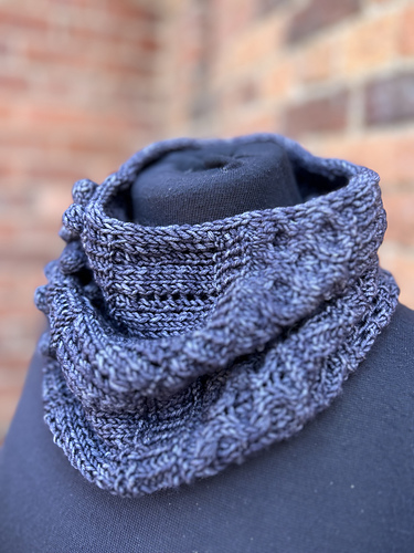 Beyond the Basics Textured Cowl