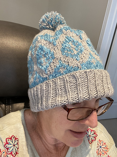 Be-Leaf-It Hat and Mittens photo 5