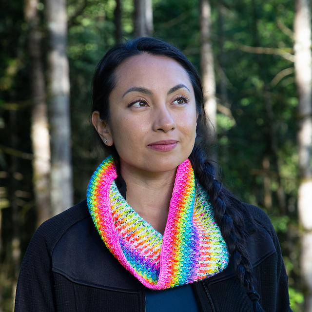 Triple Rainbow Cowl