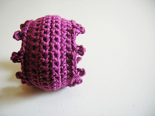 Stuffed crochet bracelet photo 2