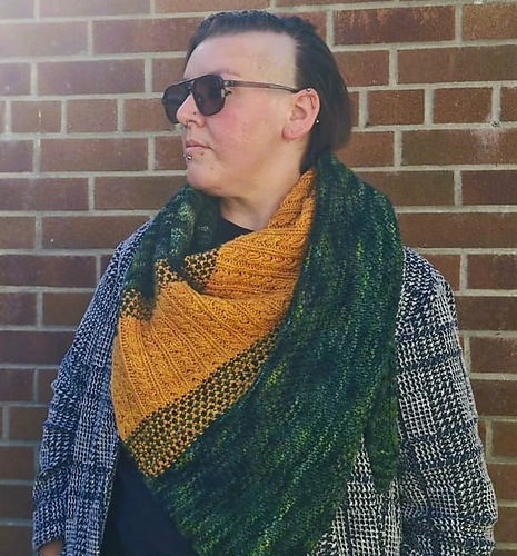 Aunt Daphne Shawl