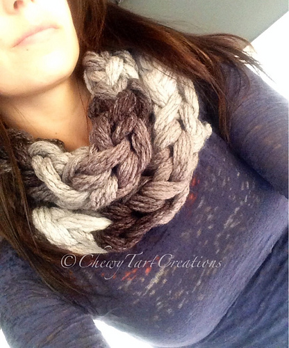 Chewy Pattern Ravelry: Chunky infinity Cowl pattern by Chewy Tart