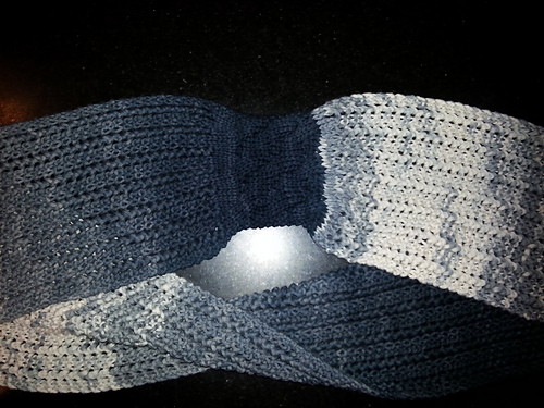 I Dream of Beaches Cowl photo 3