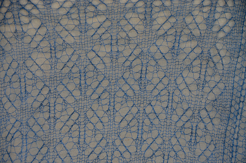 Ravelry: bise pattern by Corinne Ouillon