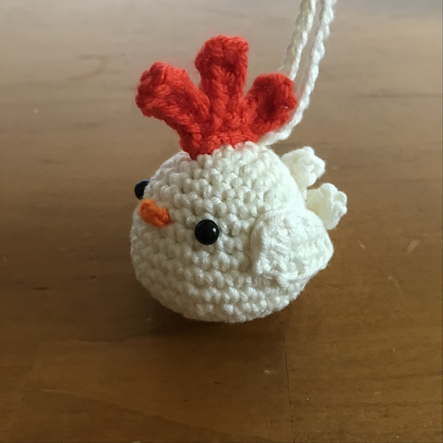 Ravelry Chicken Keychain pattern by Corduroykidd