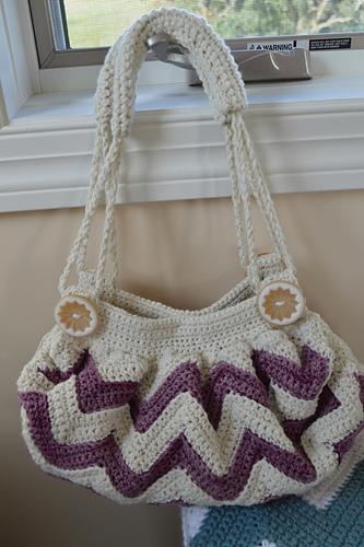 The FatBottom Chevron Bag photo 2