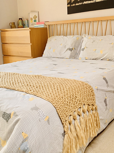Roving Dream Bed Runner