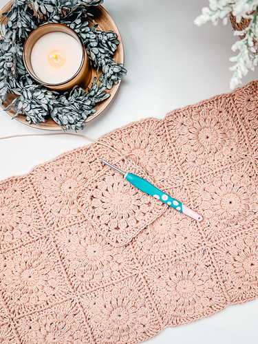 Granny Square Flower Bag photo 7