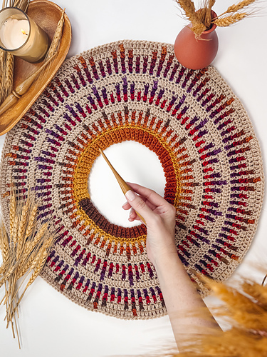 Mosaic Ridge Pullover photo 4