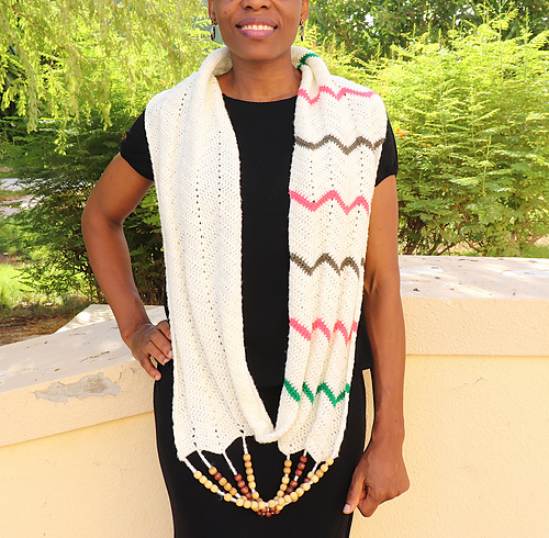 Ravelry: Beaded Infinity Scarf pattern by Rose Obom