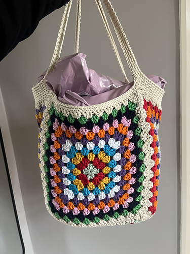 Granny Square Strandveske - Catherine Neil