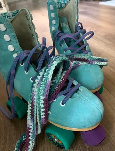 Crochet Roller Skate Leash photo 2