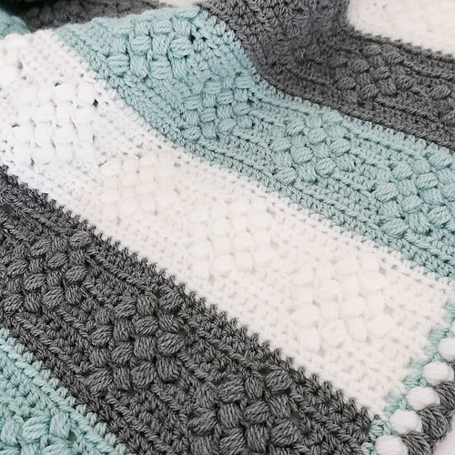 Ravelry Diamond Bobble Blanket pattern by Created by Carolien