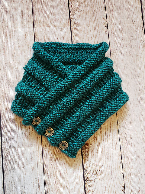Cozy Ridges Neck Warmer pattern by 