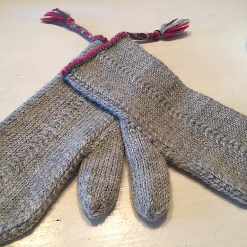 Ravelry Ida Amalia & Johannes pattern by Maria Crispin Henriksson