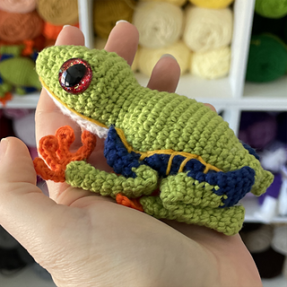Ravelry: Ruby the Red Eyed Tree Frog pattern by Charlyn Smith