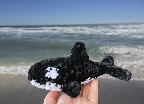 Liten orca-amigurumi - CrochetCartel Co
