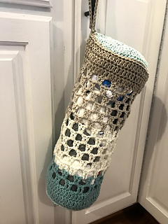 Plastic Bag Holder pattern by Jessica Cooper