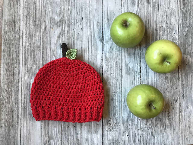 Ravelry: Apple Beanie pattern by 
