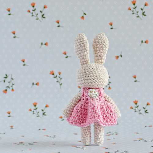 Ravelry: Baby Bunny Dress PrettyinPink pattern by CrochetObjet