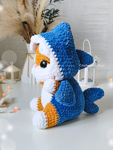 Baby Shark Cat