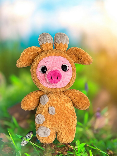 Oinksy PuffPal - Ornella Hanoun