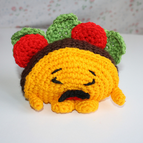 Ravelry Shopkins Taco Terrie pattern by Jen Smith