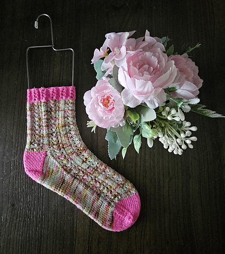 Garden Fountain Socks