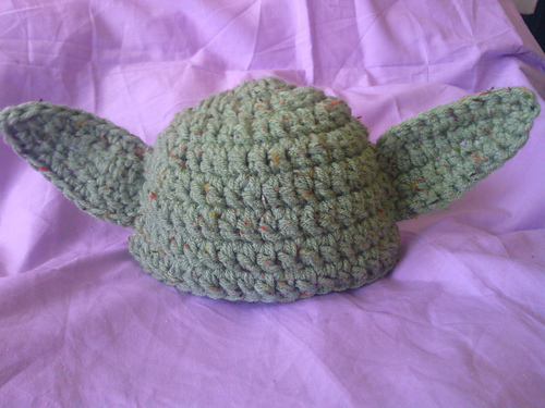 Warm Yoda baby hat photo 6