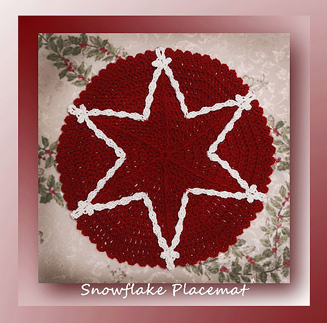 Ravelry Snowflake Placemat pattern by Cylinda D. Mathews